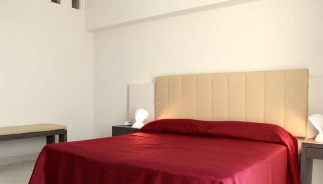 Brezza Di Grecale Aparthotel Trapani Bagian luar foto